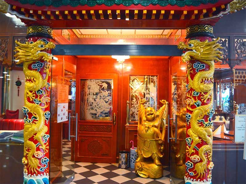 China Restaurant Goldene Sonne, Erlangen | Traditionelle chinesische Speisen Büffet: Das Büffet bietet alles an, was das Herz begehrt. Die perfekte Möglichkeit, um Verschiedenes durchzuprobieren!
