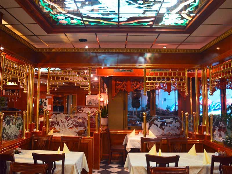 China Restaurant Goldene Sonne, Erlangen | Traditionelle chinesische Speisen Büffet: Das Büffet bietet alles an, was das Herz begehrt. Die perfekte Möglichkeit, um Verschiedenes durchzuprobieren!