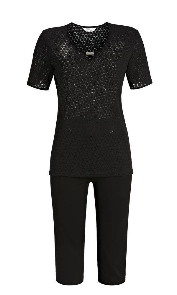 T-Shirt und Hose verkauft von Mieder Krause