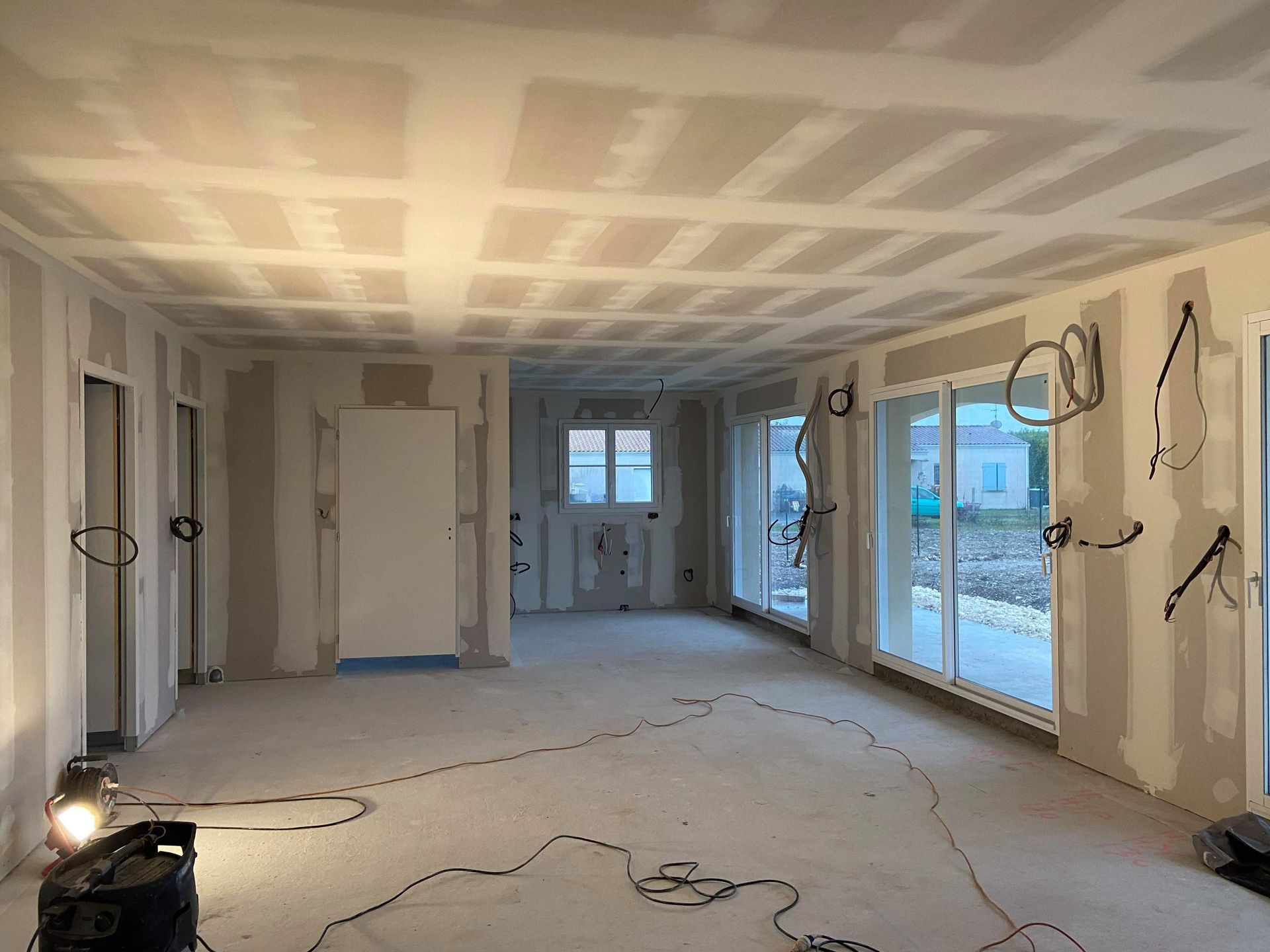 Pose de bandes à placo