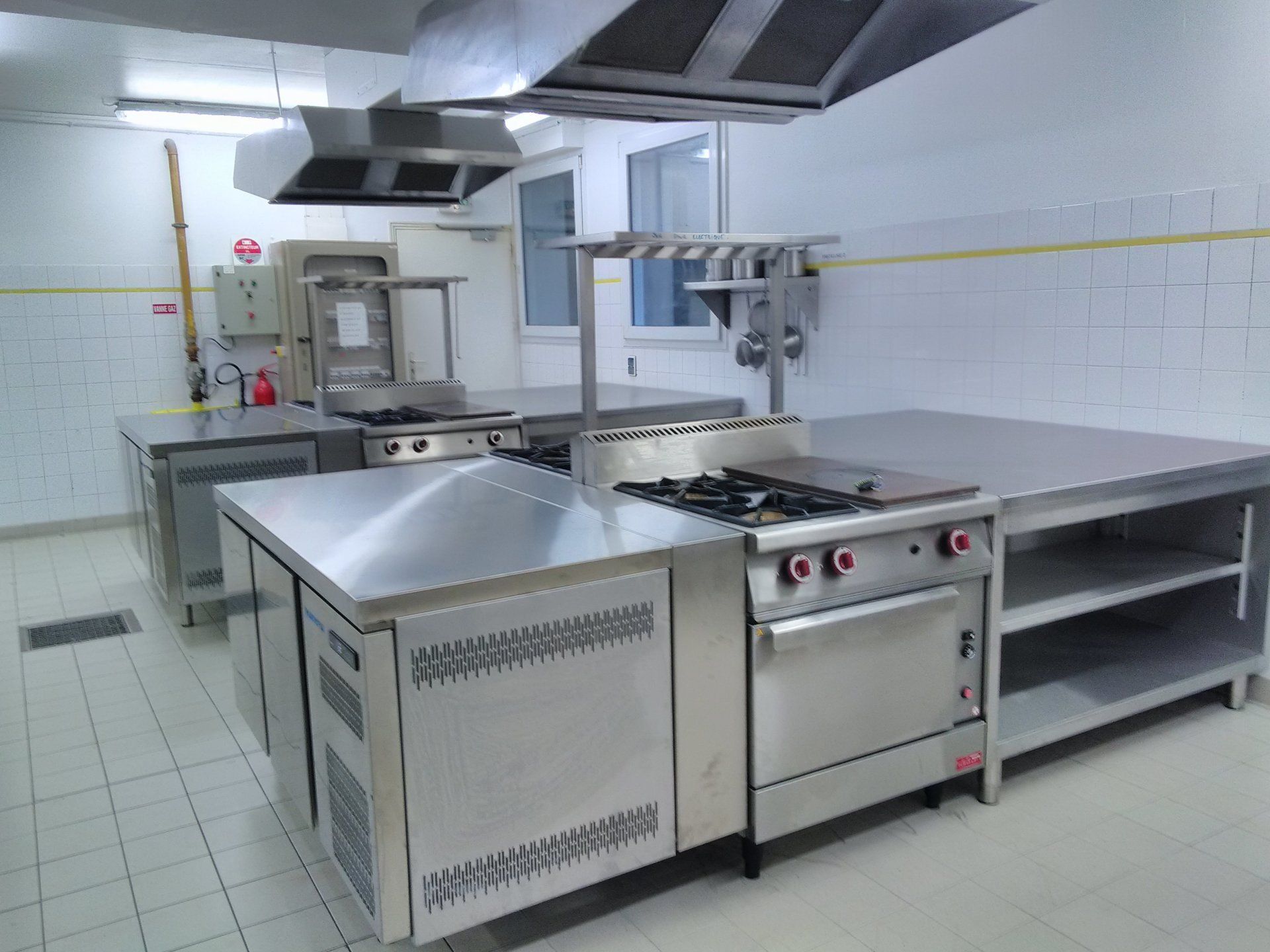 Restaurant cuisines première vue