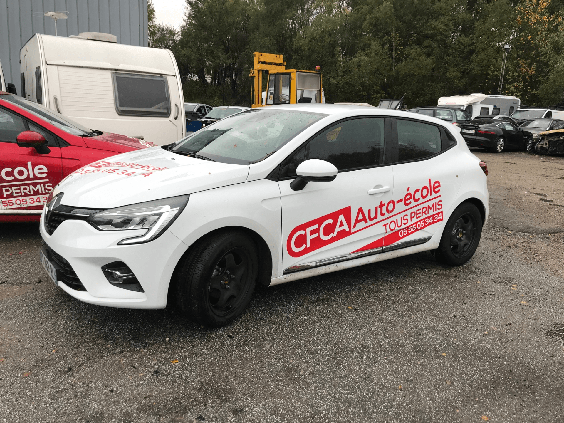 Auto-école CFCA véhicule