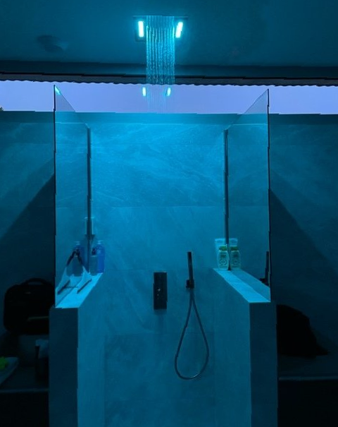 Cabine de douche moderne