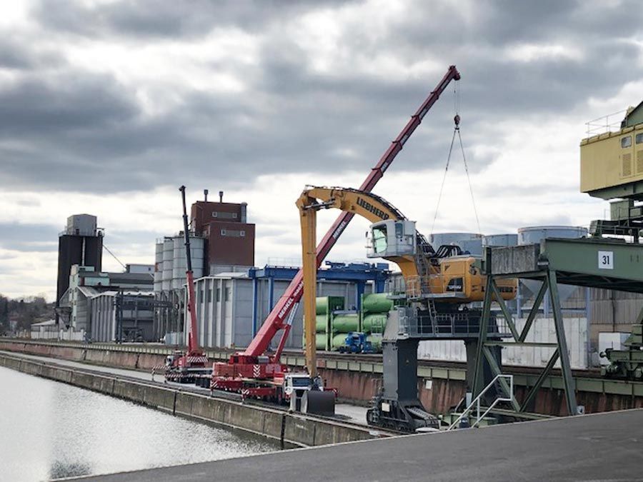 Montage von Siloanlagen