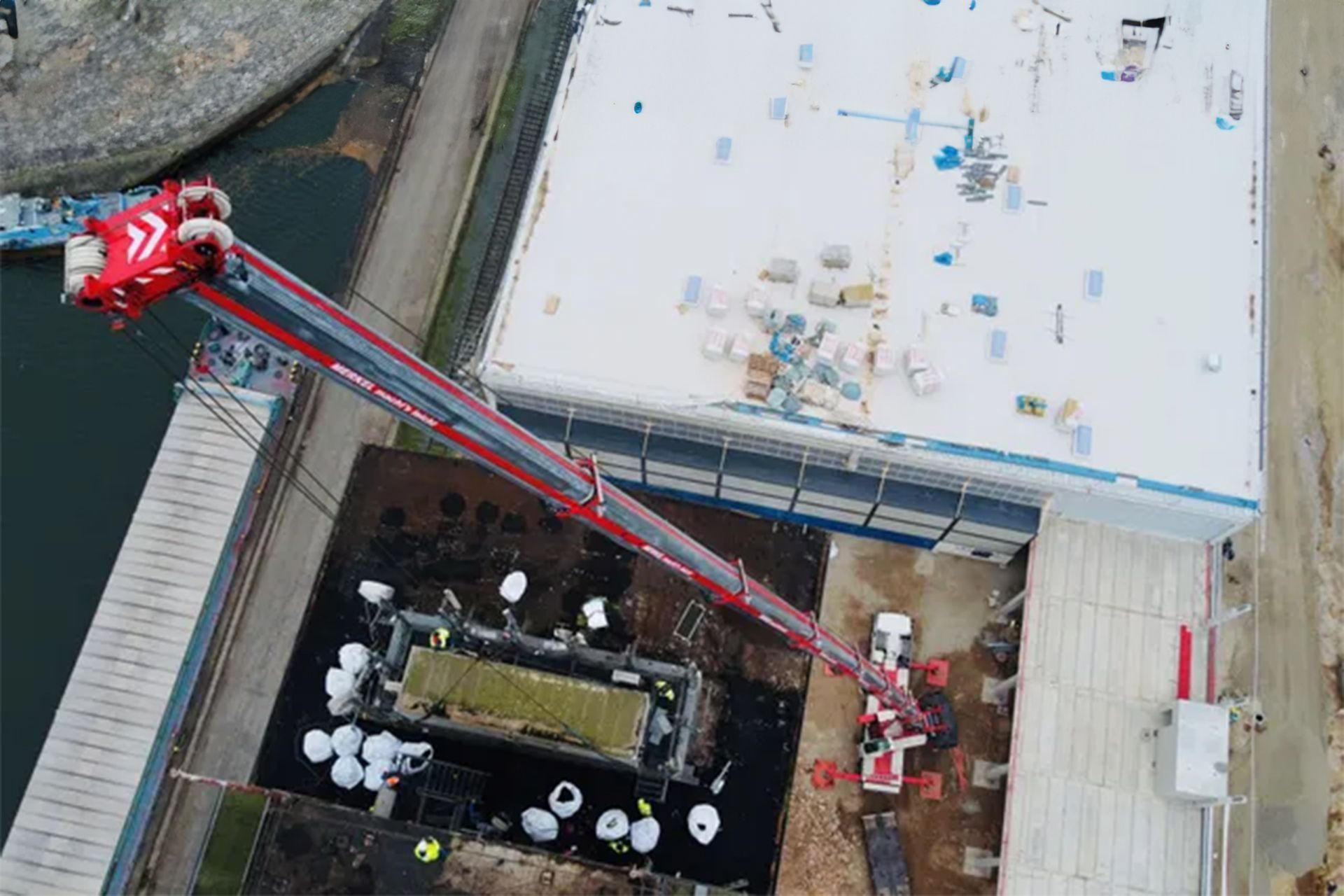 Firmengelände Luftansicht von der Merkel Autokrane GmbH