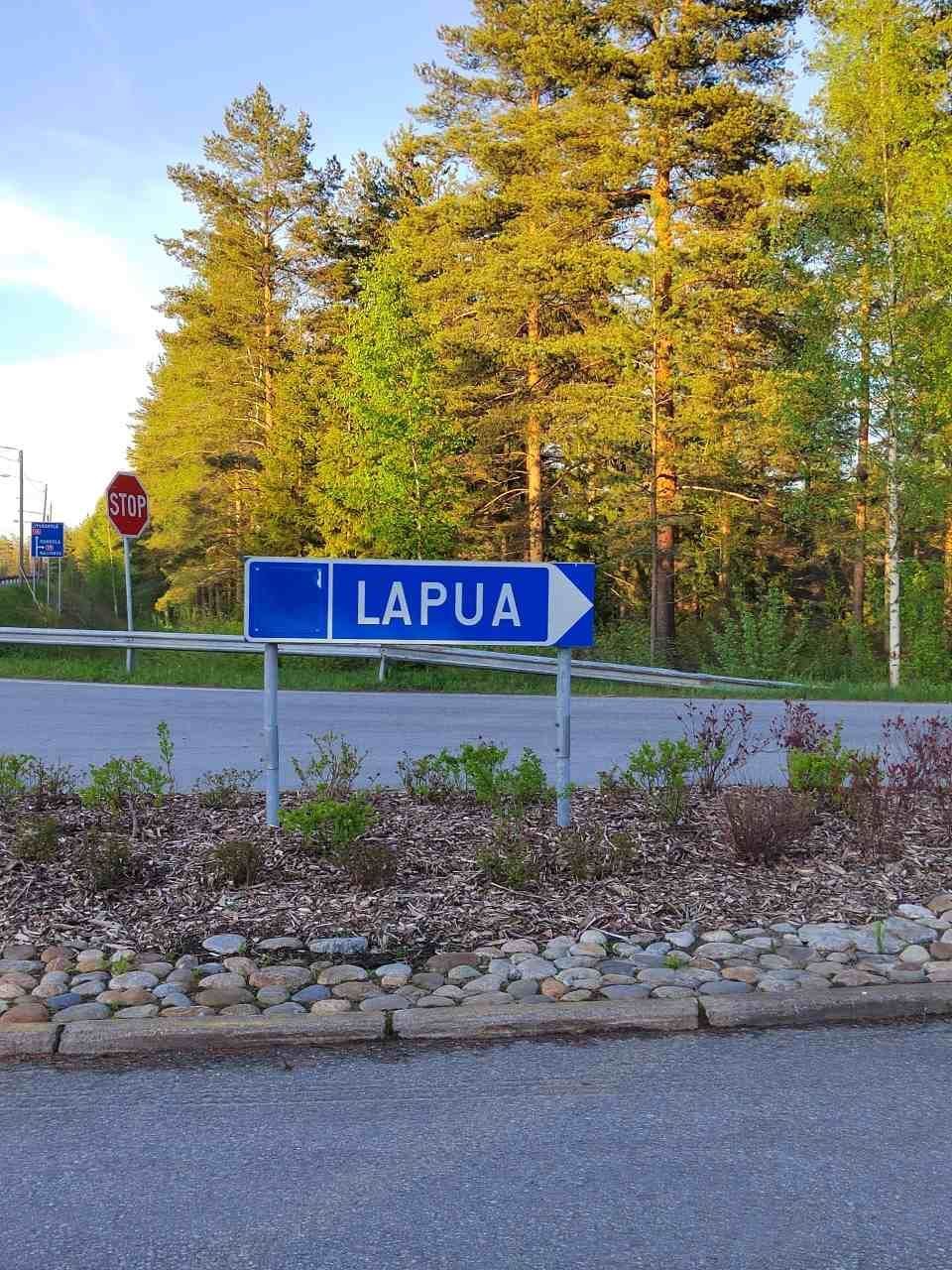 Lapuan Sairaankuljetus Oy