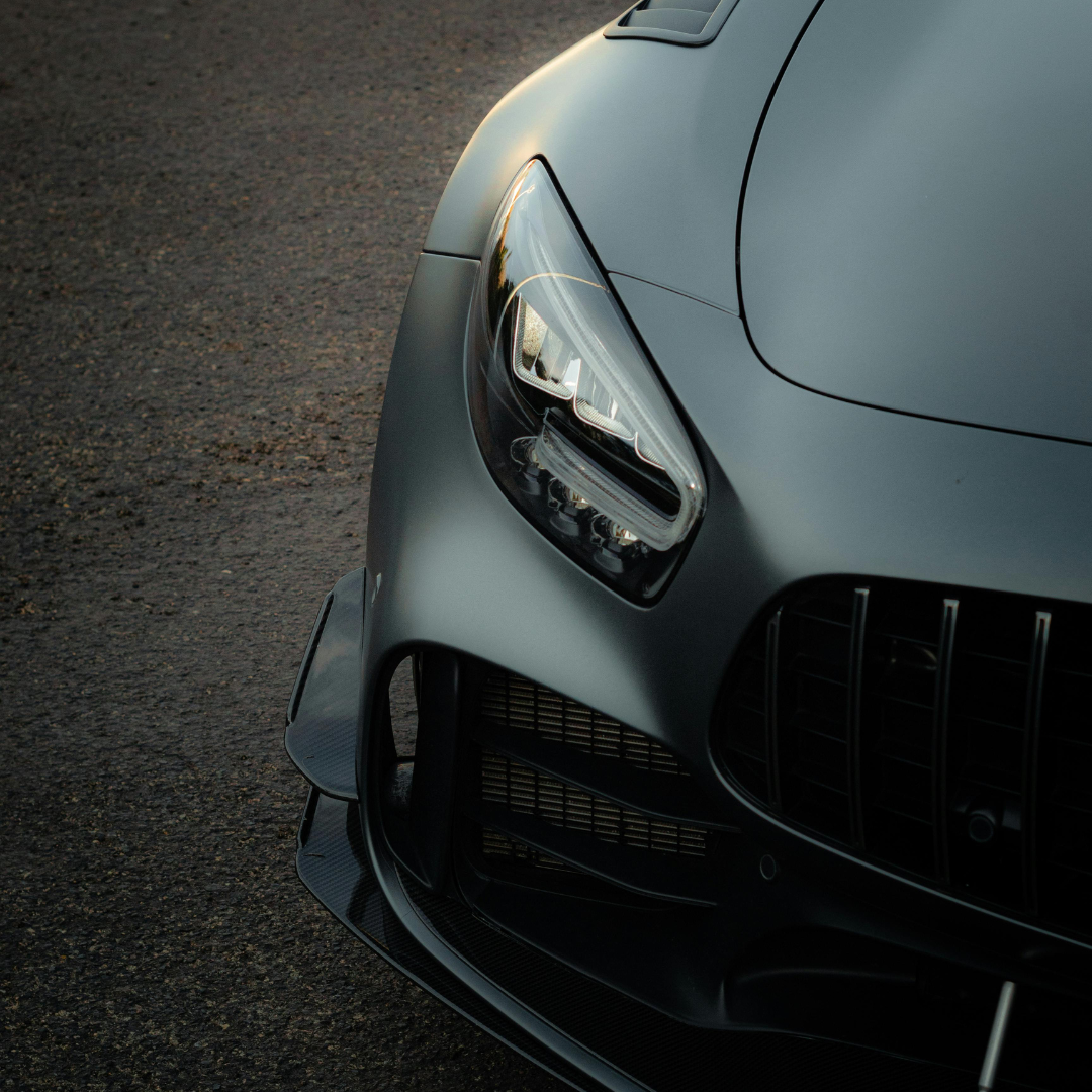 Une mercedes