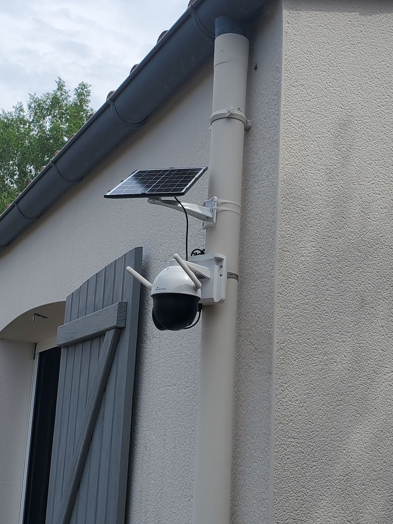 Site isolé avec vidéosurveillance autonome