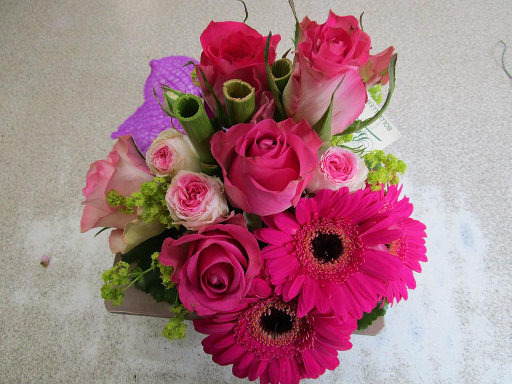 Arrangement de table rose