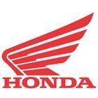 Un logotipo de Honda rojo con un ala sobre un fondo blanco.