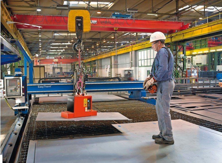 Kranführer - Müller Montagen & Unterhalt - Kleinbösingen