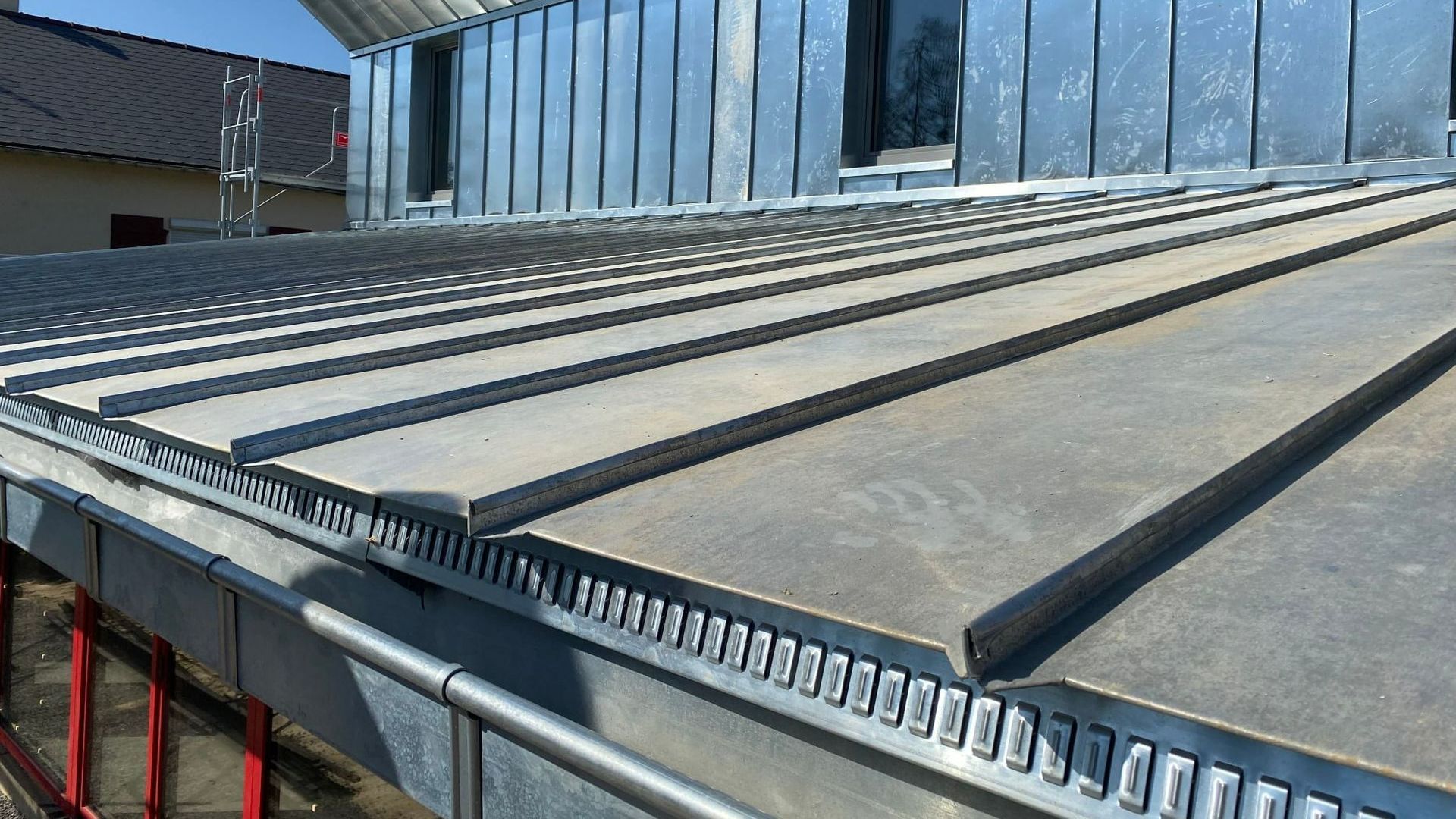 Toiture en bac acier d'une terrasse