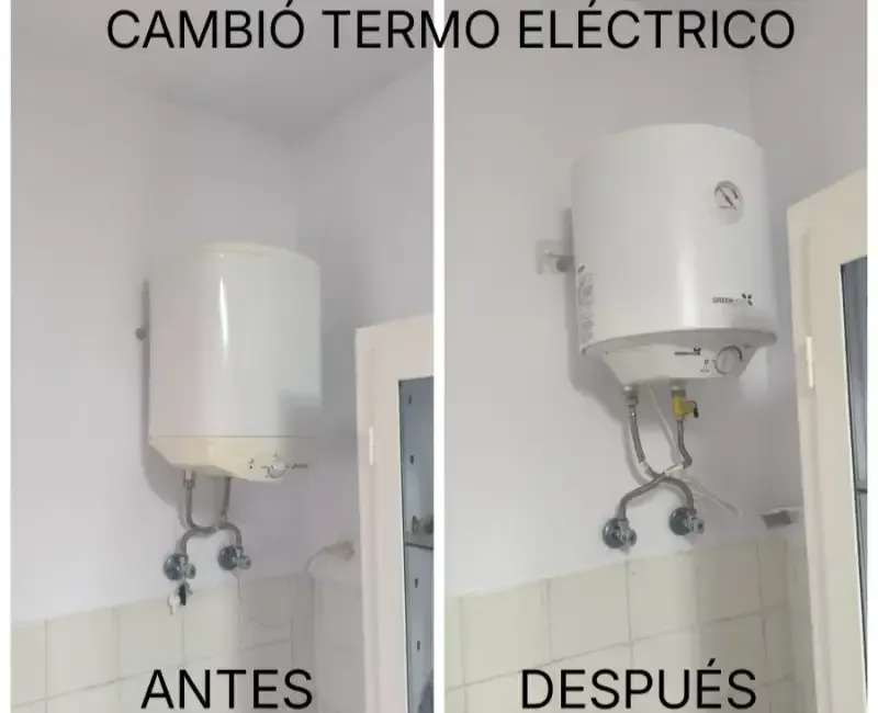 Comparación “antes” y “después” de cambio de termo eléctrico blanco en pared de baño.