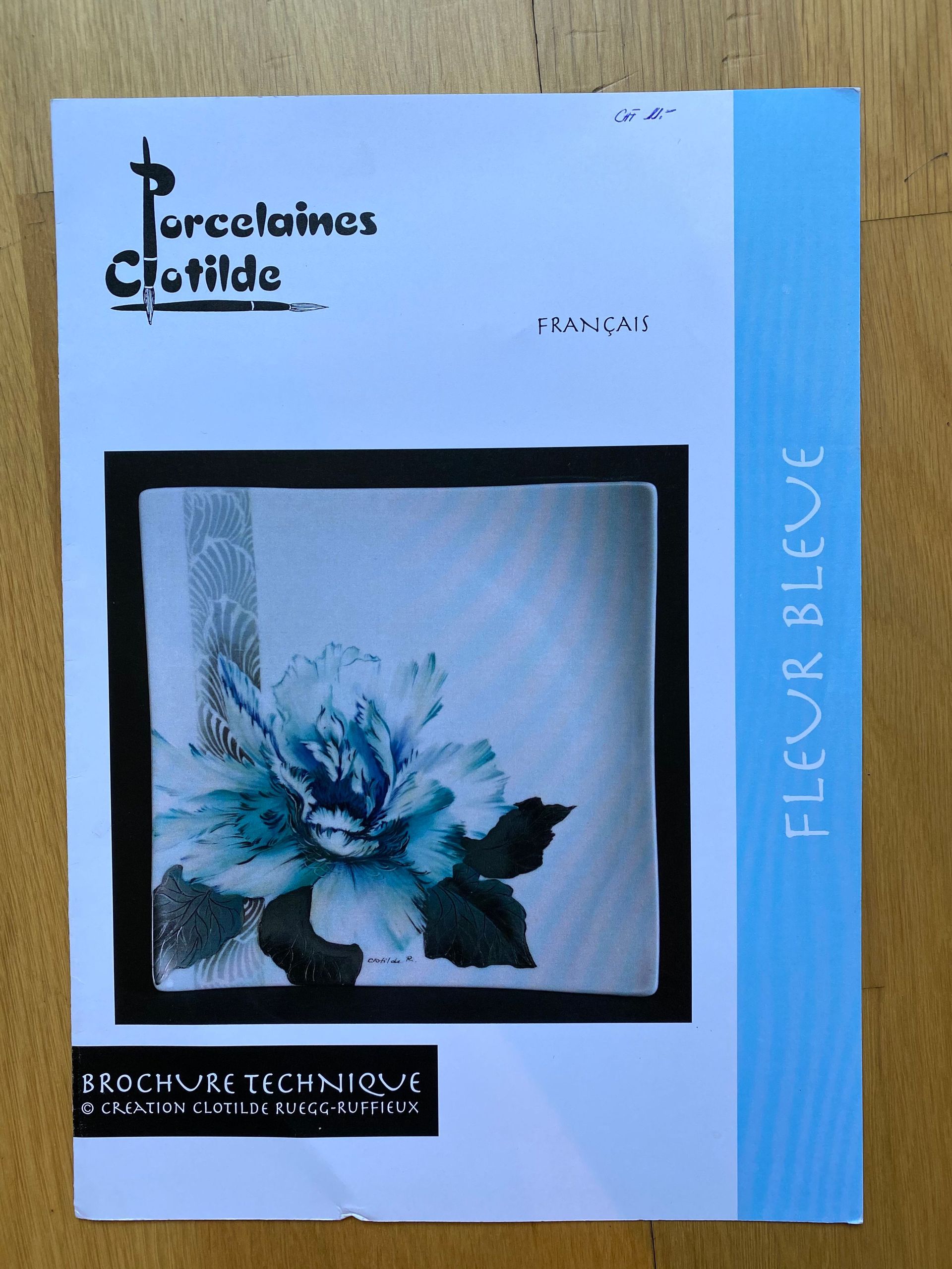 Fleur bleue - Palette Bern