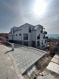 Bau HomeServices GmbH – Terrasse der Luxuswohnungen Bellavista