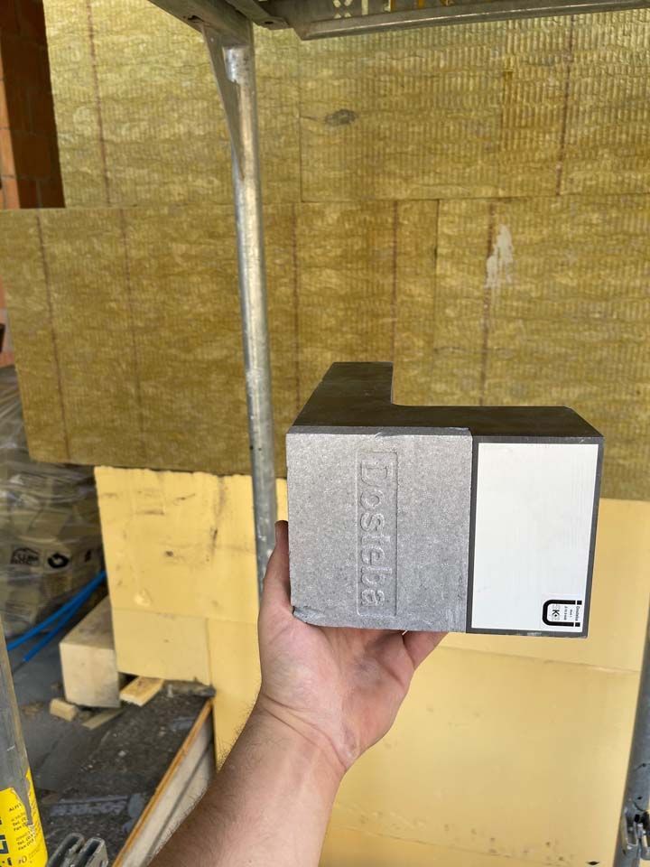 Bau HomeServices GmbH – ein Montageelement