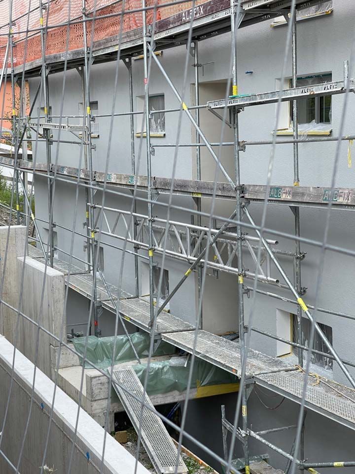 Bau HomeServices GmbH – Fassadenbau mit Gerüst