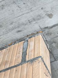 Bau HomeServices GmbH – Abschluss des Mauerwerks mit Betondecke