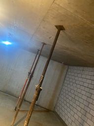 Bau HomeServices GmbH – Deckenstützen