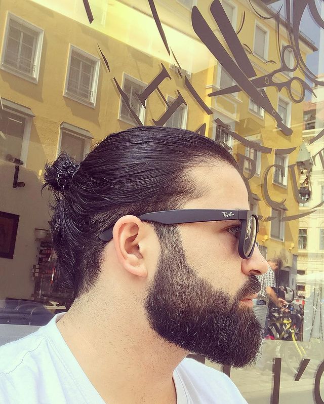 Foto Kunde mit Haarschnitt