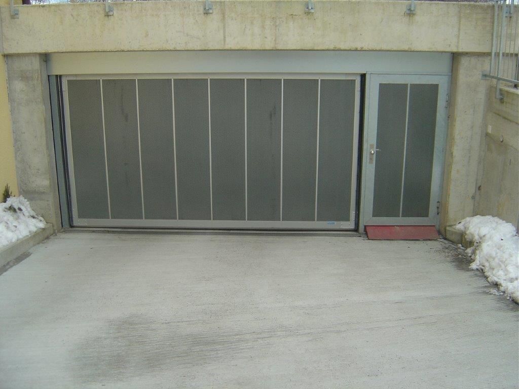 Tiefgarage | Torbau und Antriebstechnik für Garagentore aus Niederweningen in Zürich