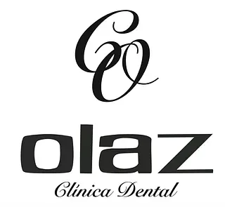 Logotipo de Olaz Clínica Dental. Incluye los textos 