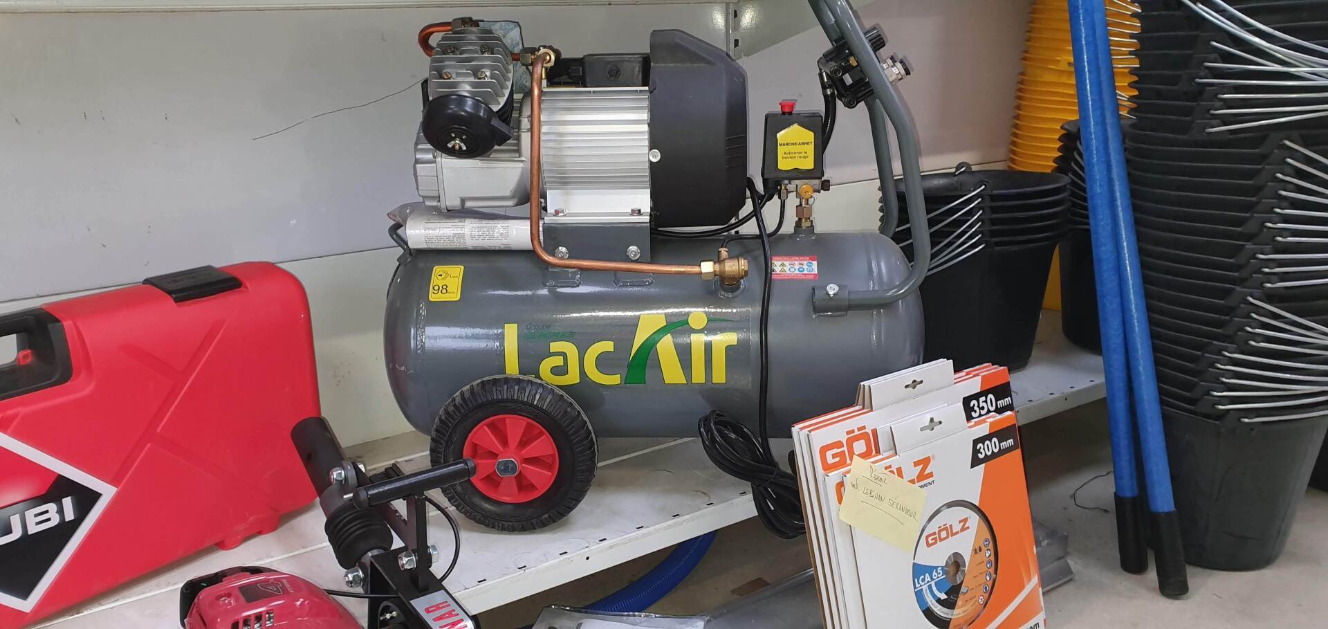 Vente de matériel de construction