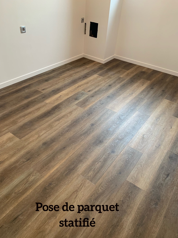 Pose de parquet stratifié