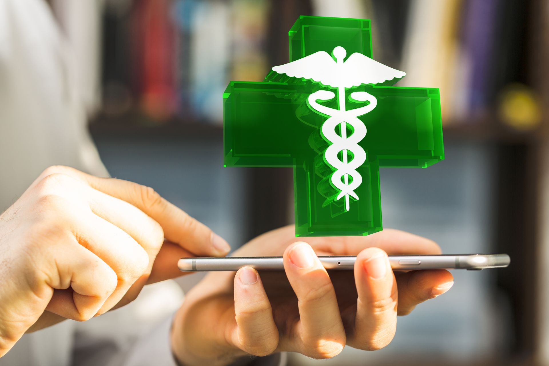 Croix de pharmacie et téléphone