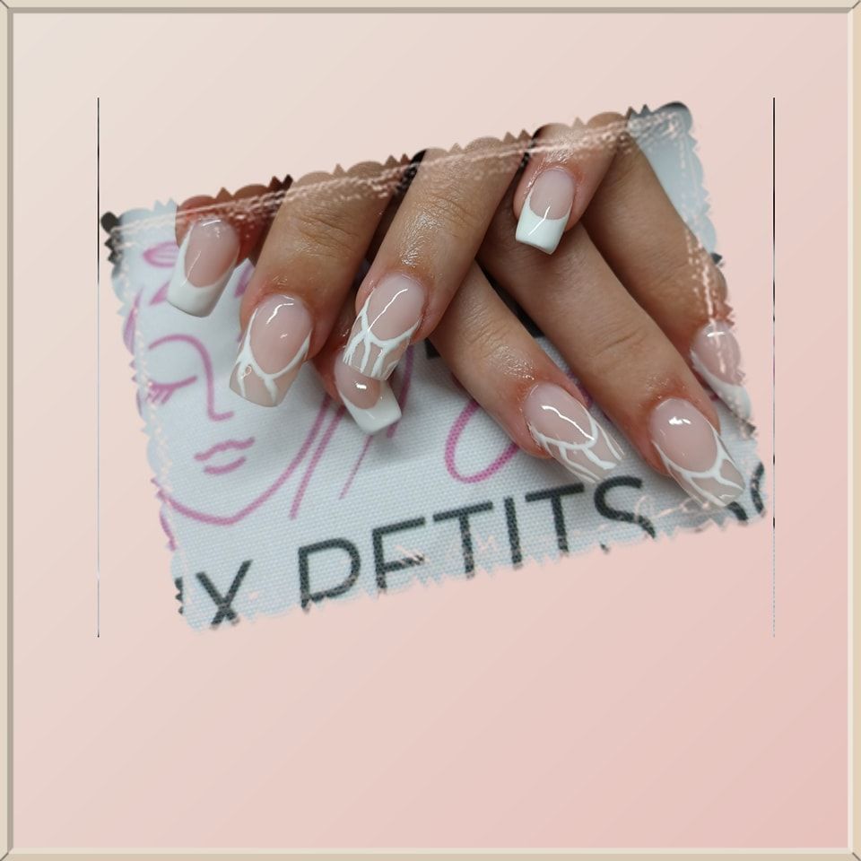 L'Idéale Esthétique Aux Petits Soins - Saillon