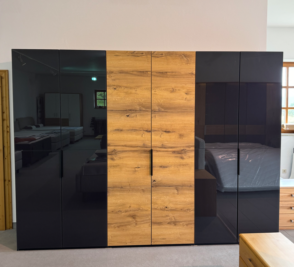Kleiderschrank Tommy