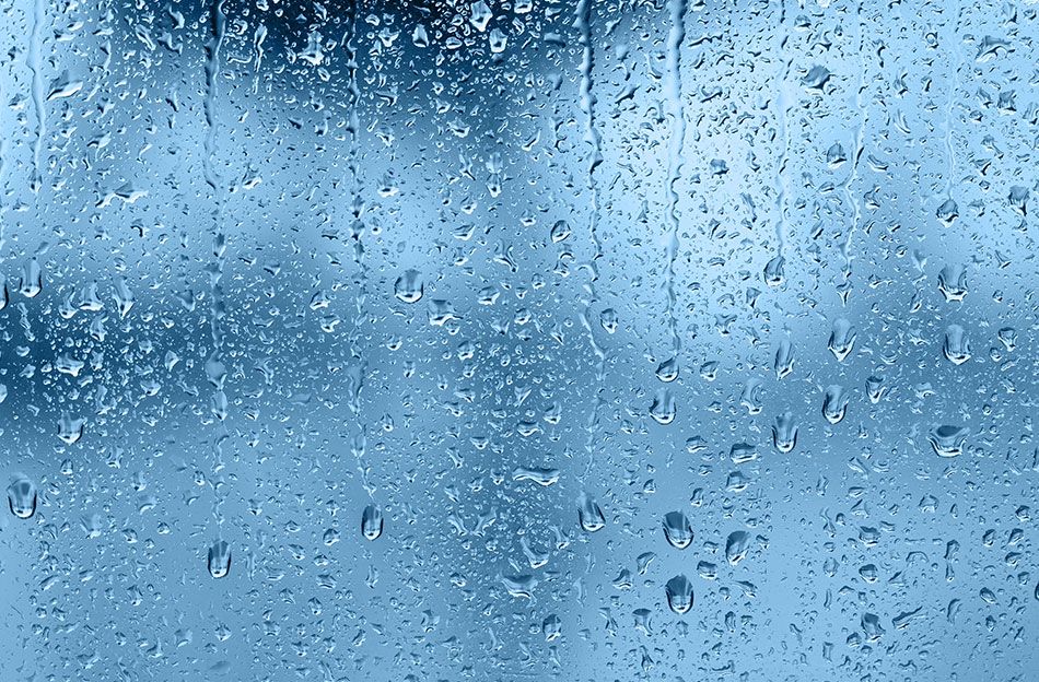 Pluie sur une vitre