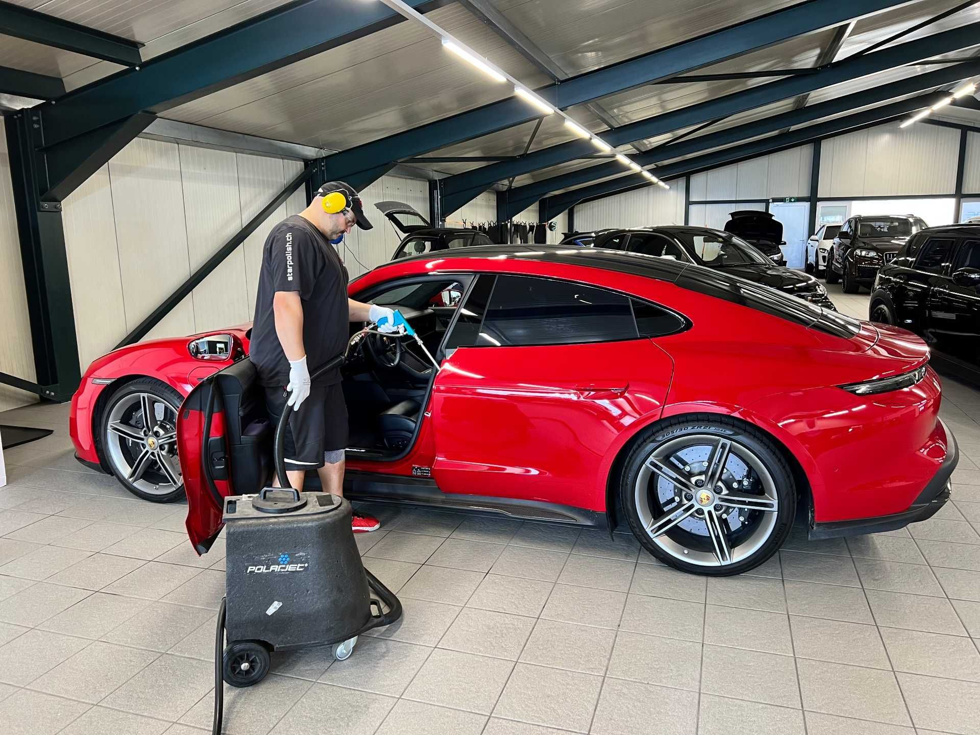 Fahrzeugaufbereitung bei STAR POLISH