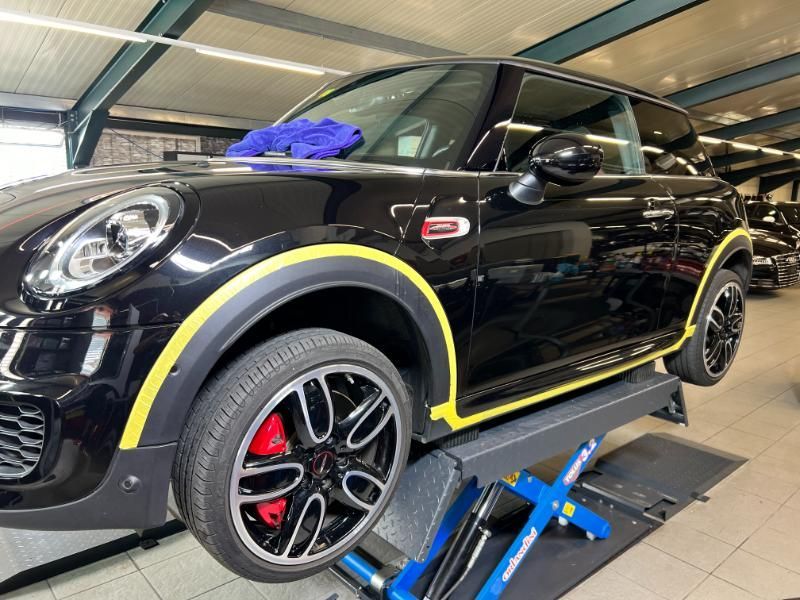 Fahrzeugaufbereitung bei STAR POLISH