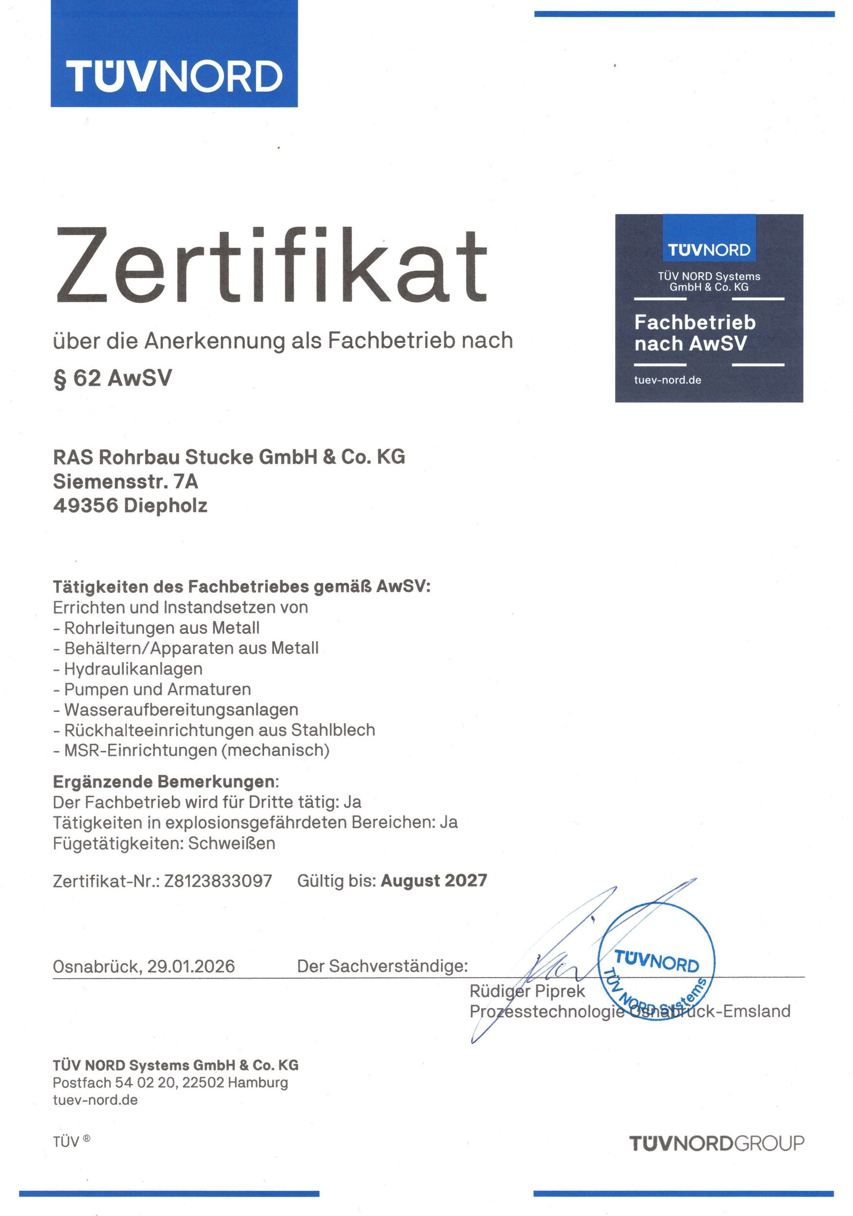 TÜV NORD-Zertifikat mit blauem Logo, großem „Zertifikat“-Schriftzug und gestempelter Unterschrift.