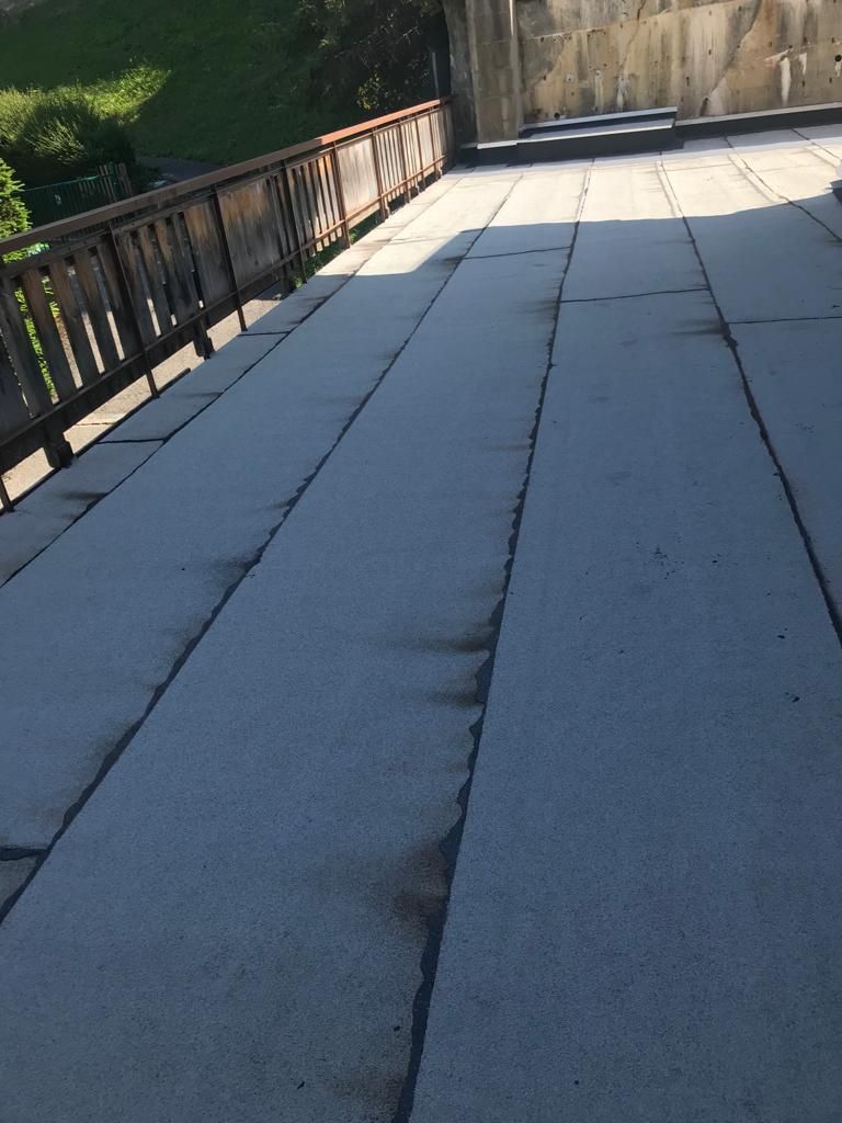 Revêtement d'étanchéité sur parking