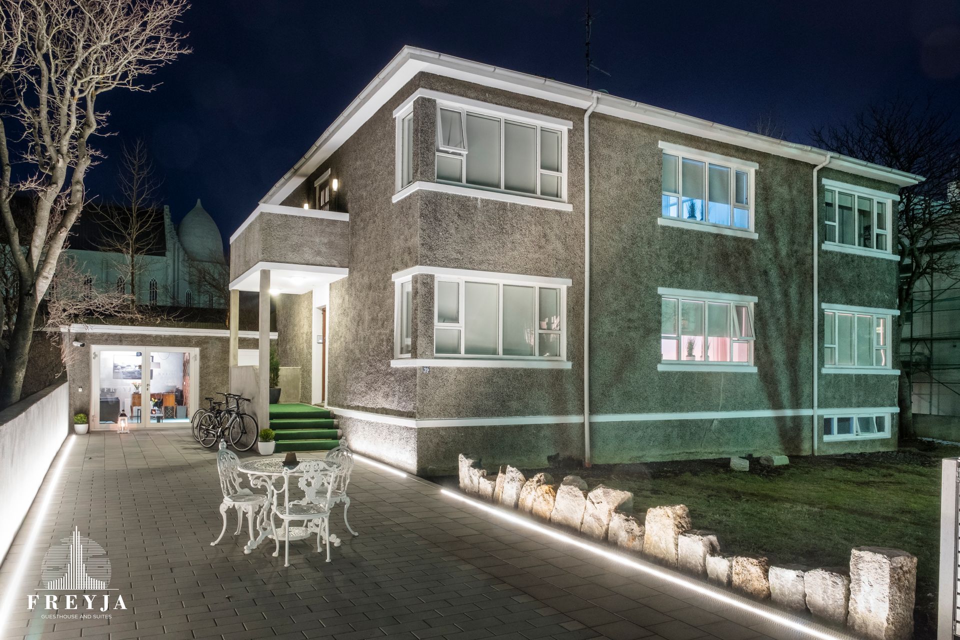 Freyja Guesthouse property