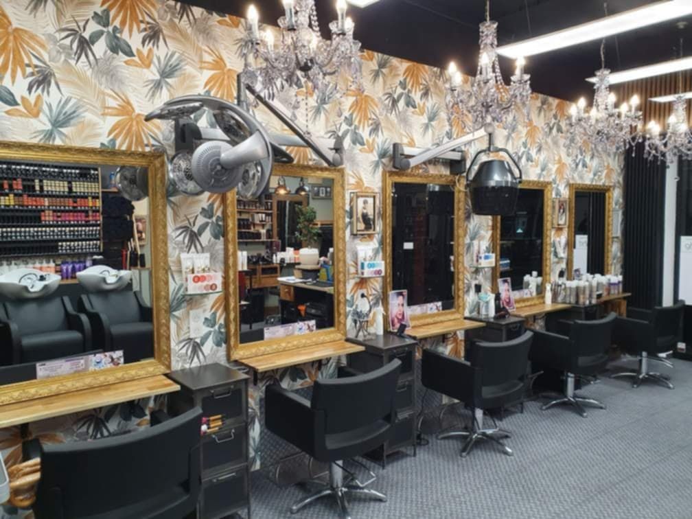 Intérieur du salon de coiffure