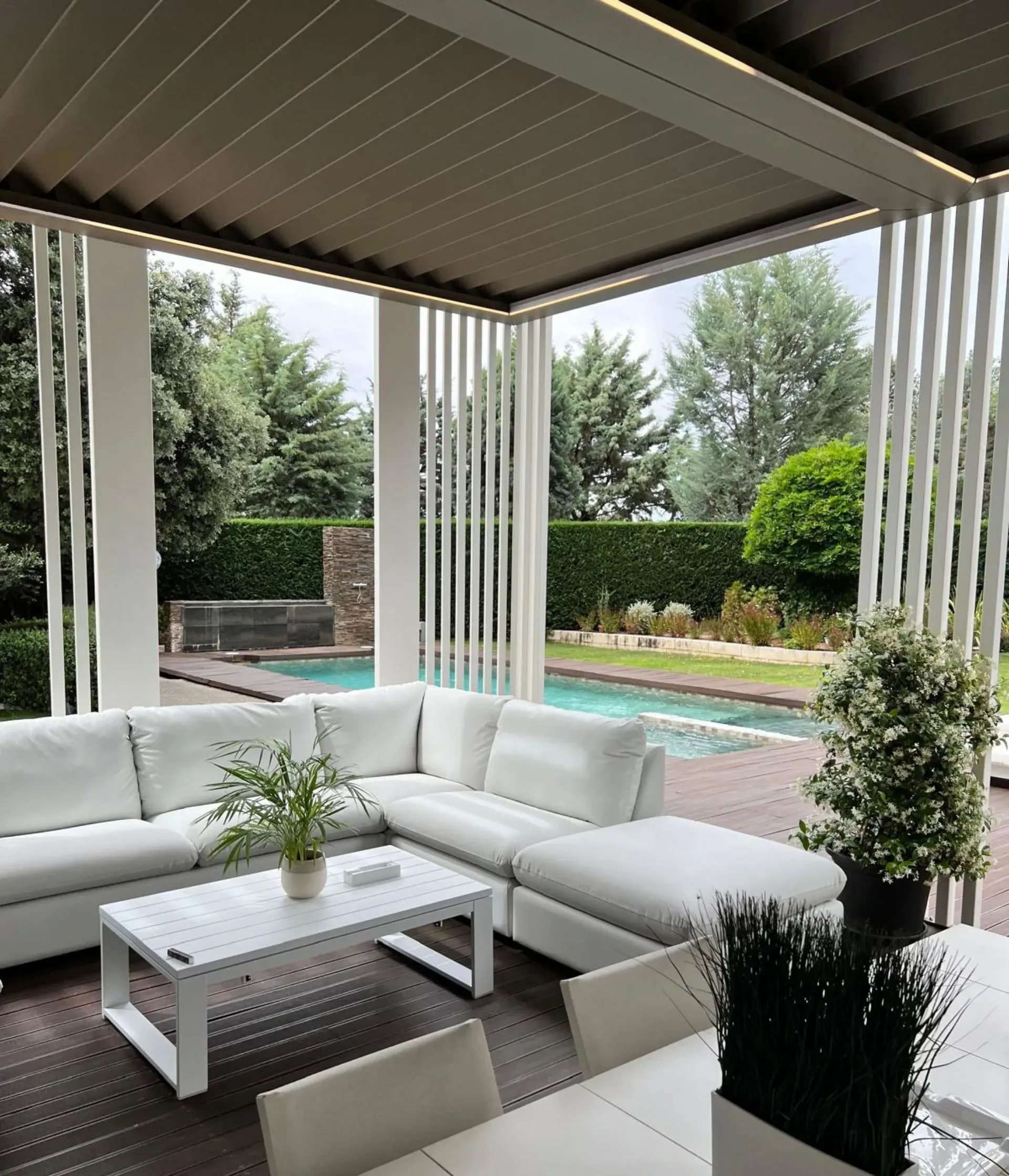 pérgola bioclimática CODE