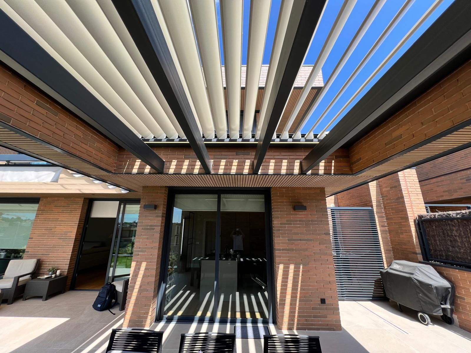 pérgola bioclimática terraza las rozas