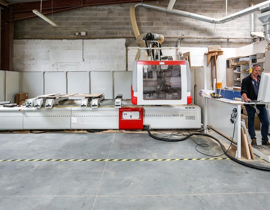 vue d'une machine de découpe spécifique