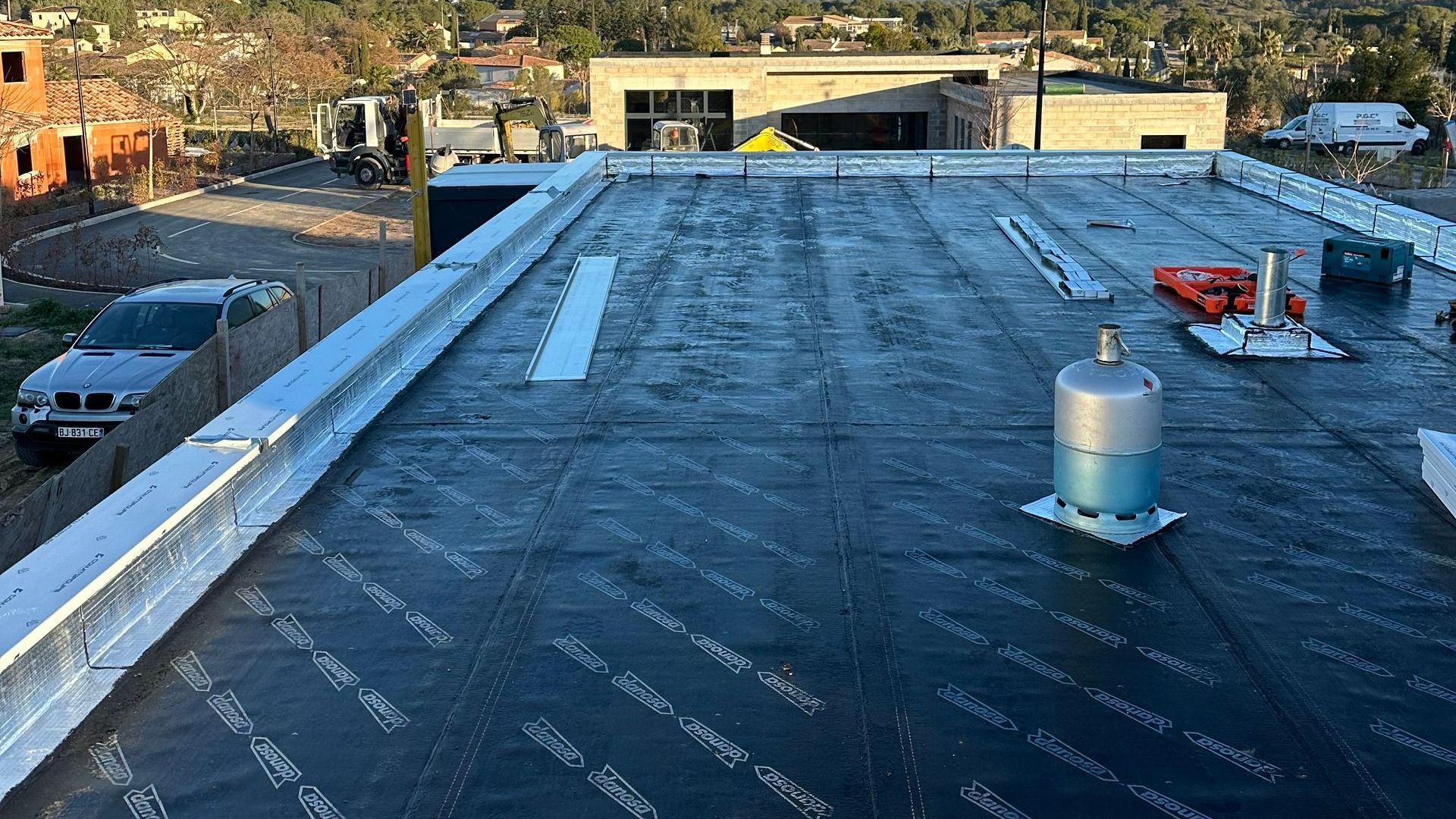 Système d'étanchéité sur une toiture-terrasse inaccessible
