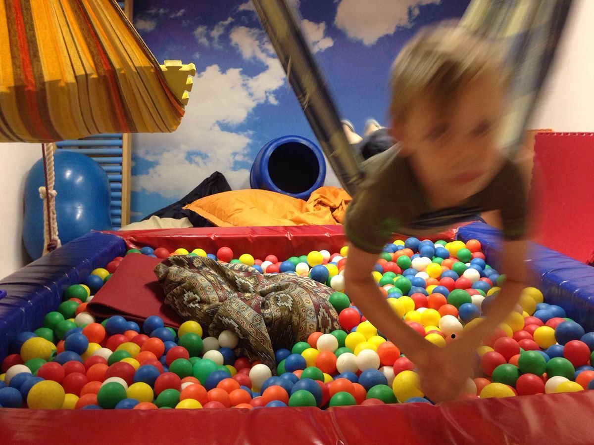 Bällebecken für Kinder