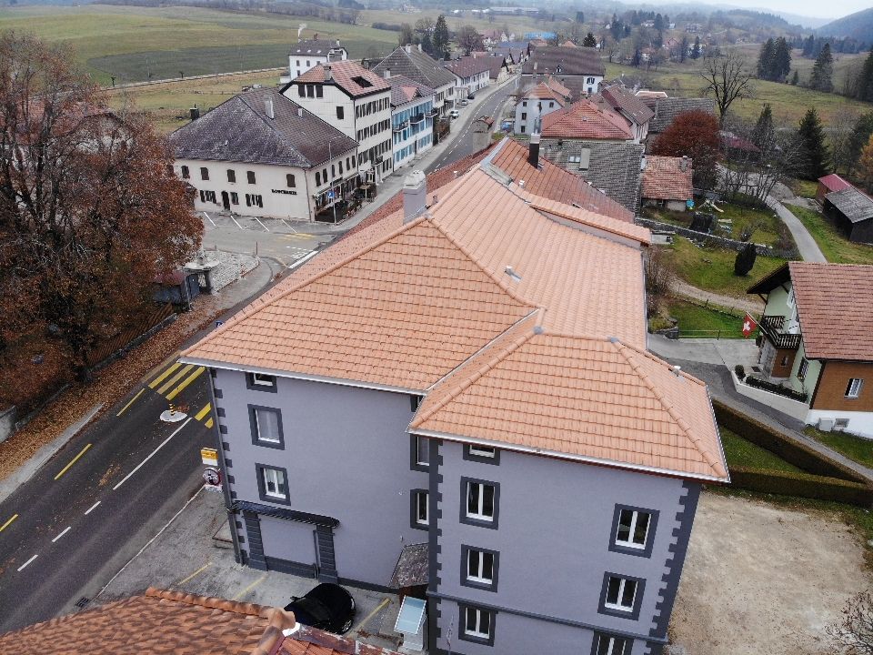 David Grisel Construction - Charpente, couverture, menuiserie, ferblanterie - Travers