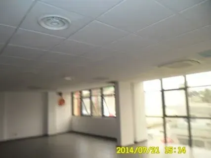 A photo of an empty room 