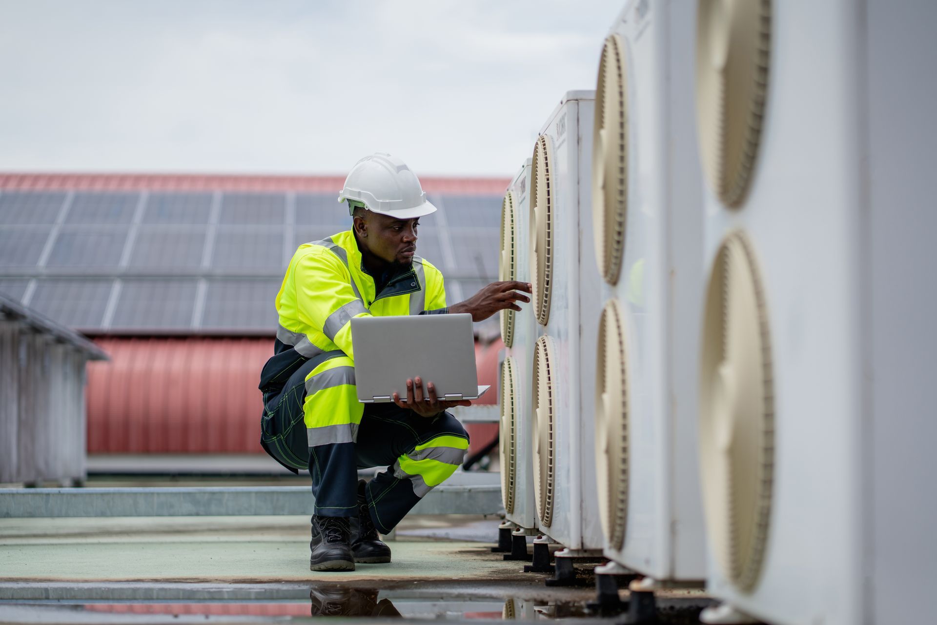 Commercial HVAC services in Kenya, including repairs, and energy-efficient air condition systems.
