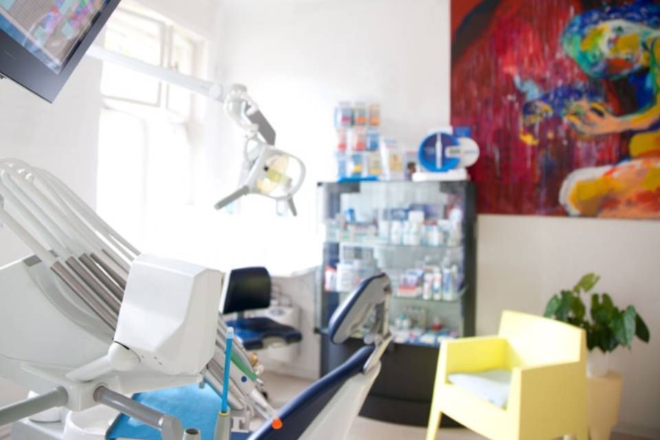 Behandlungsraum der Praxis von Zahnärztin Dr. Birgit Didner