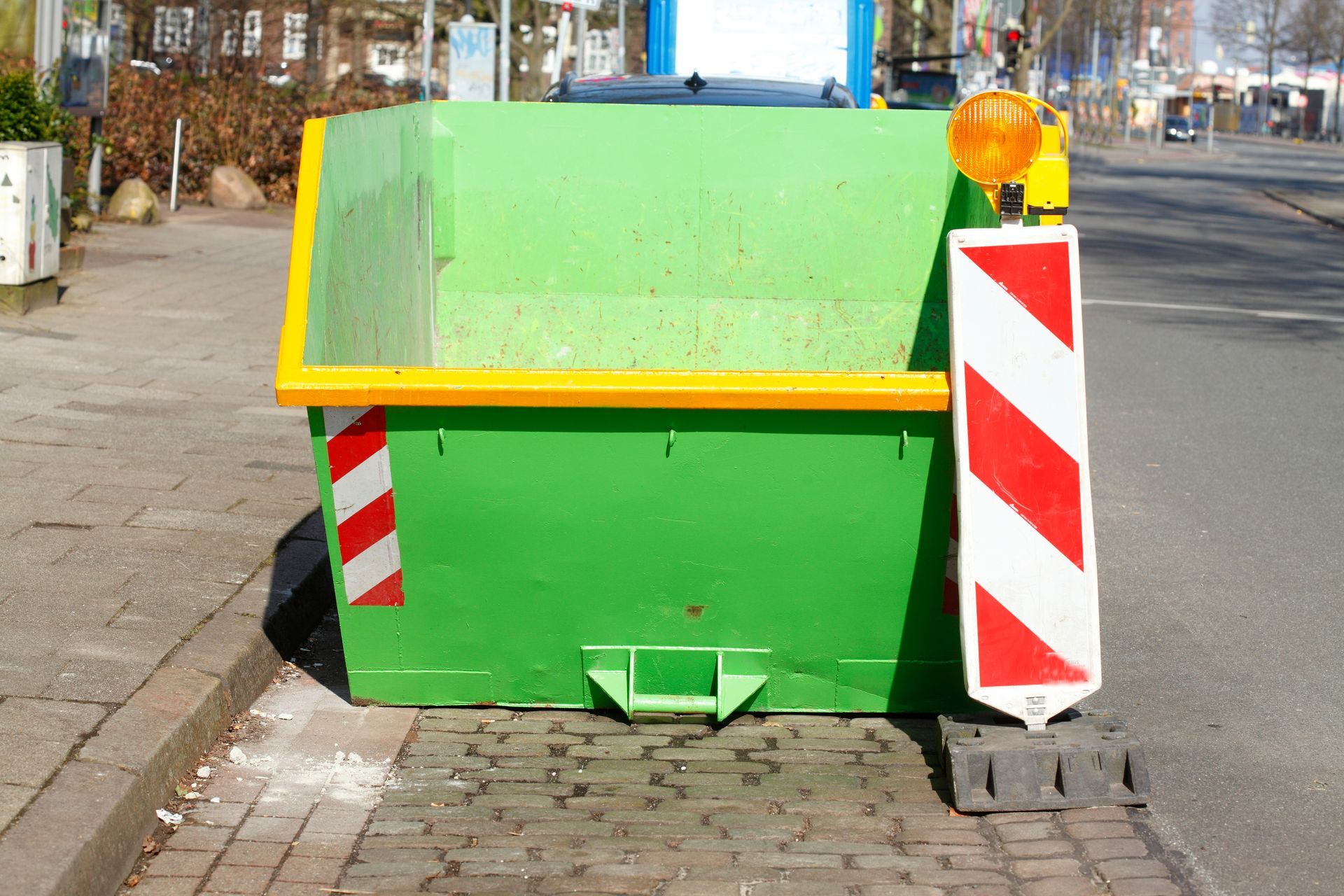 Benne à petit volume de déchets.