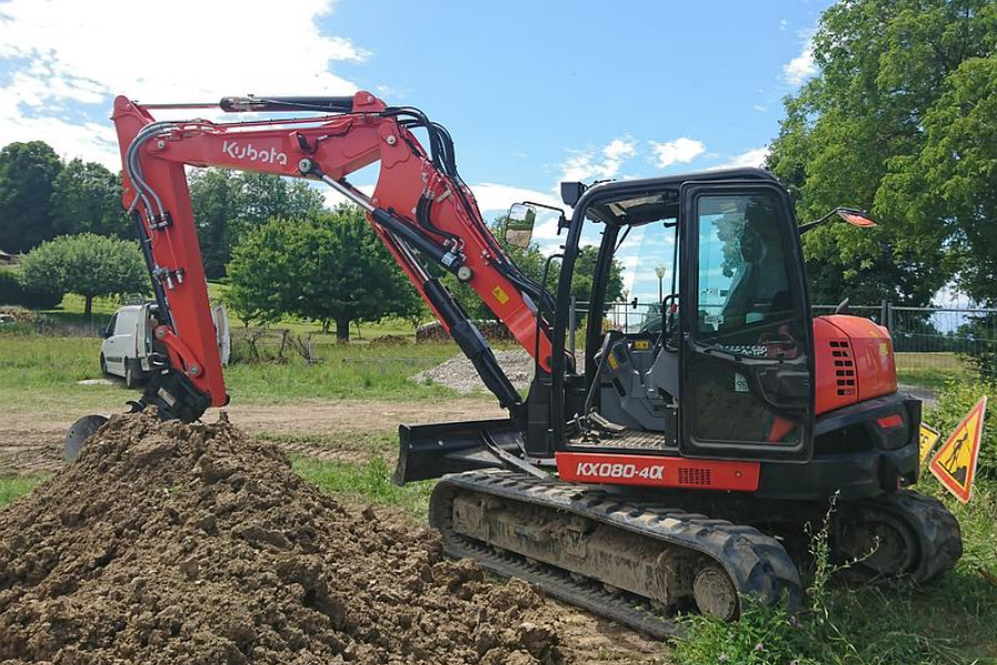 Minipelle Kubota sur un chantier de terrassement