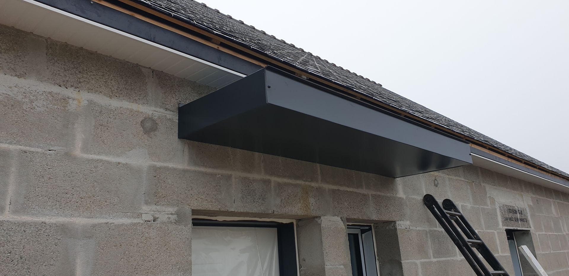 Avancé de protection